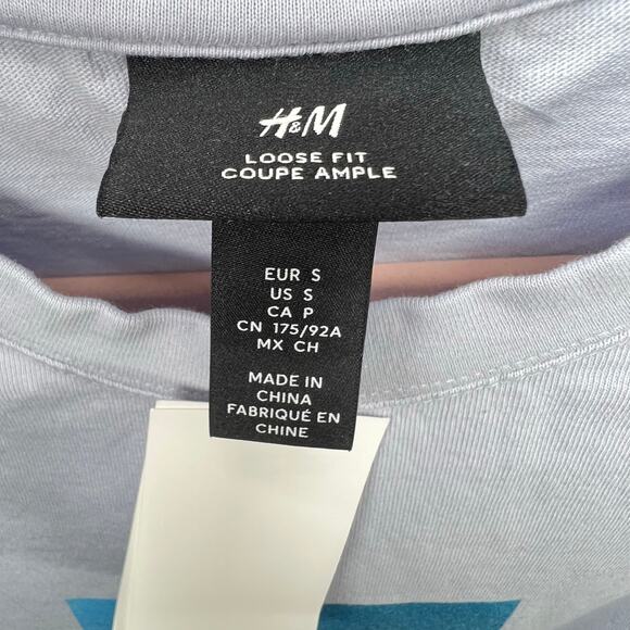 H & M LOOSE FIT PRINTED skateboarder T-SHIRT size Small - Picture 2 of 3